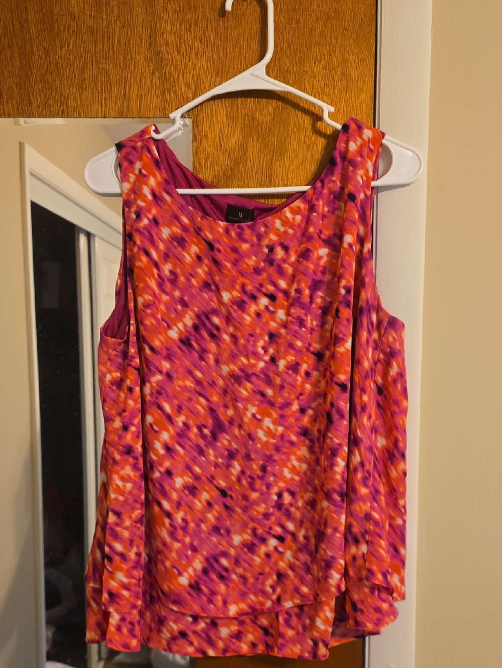 W by Worth Sleeveless Pink & Orange Printed Blouse
